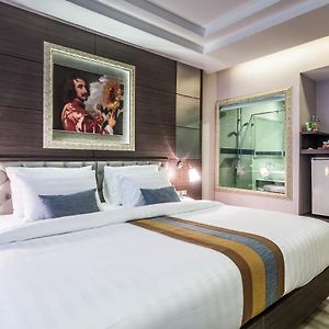 Super Deluxe King or Twin Room